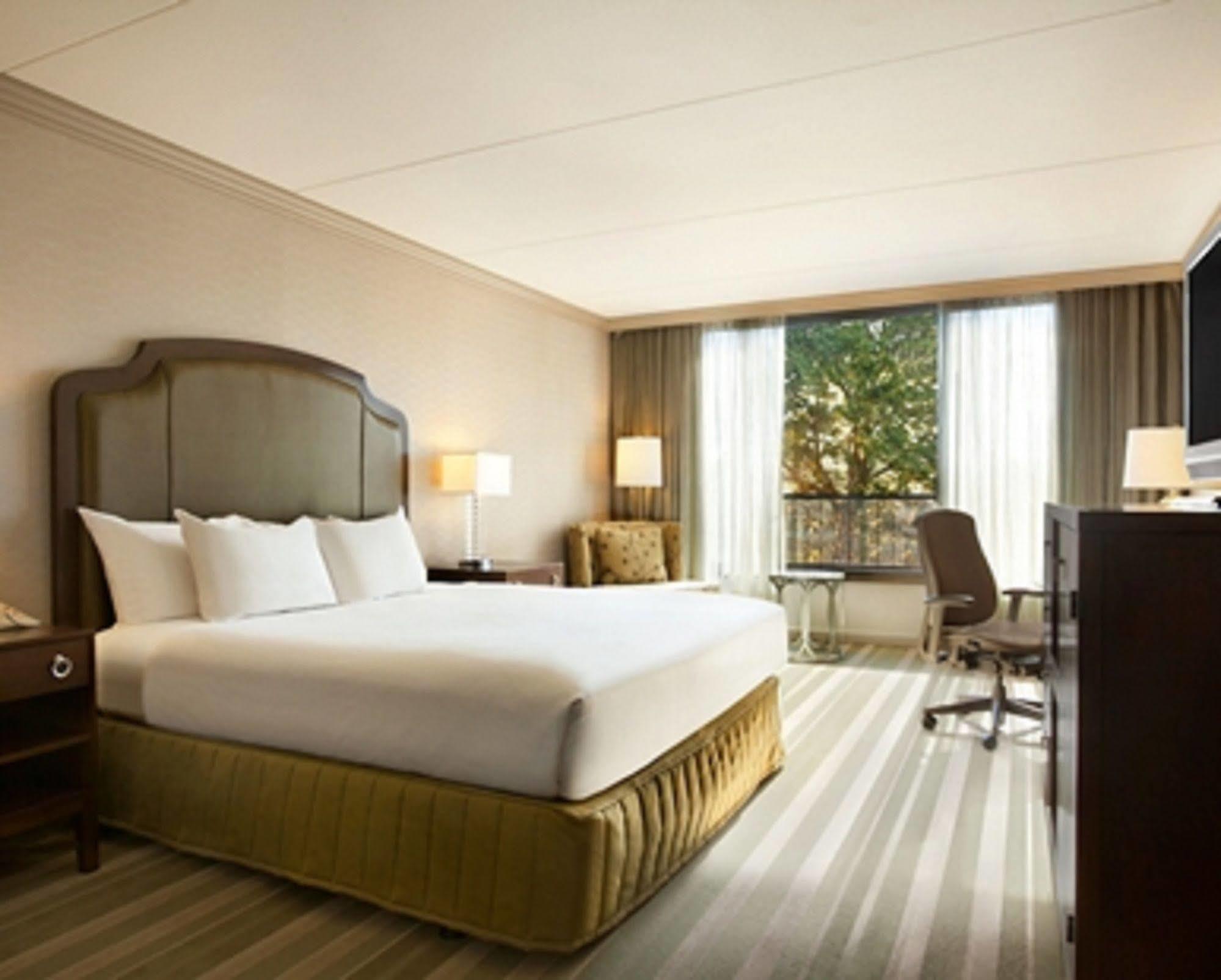 Rye Brook Hilton Westchester מראה חיצוני תמונה