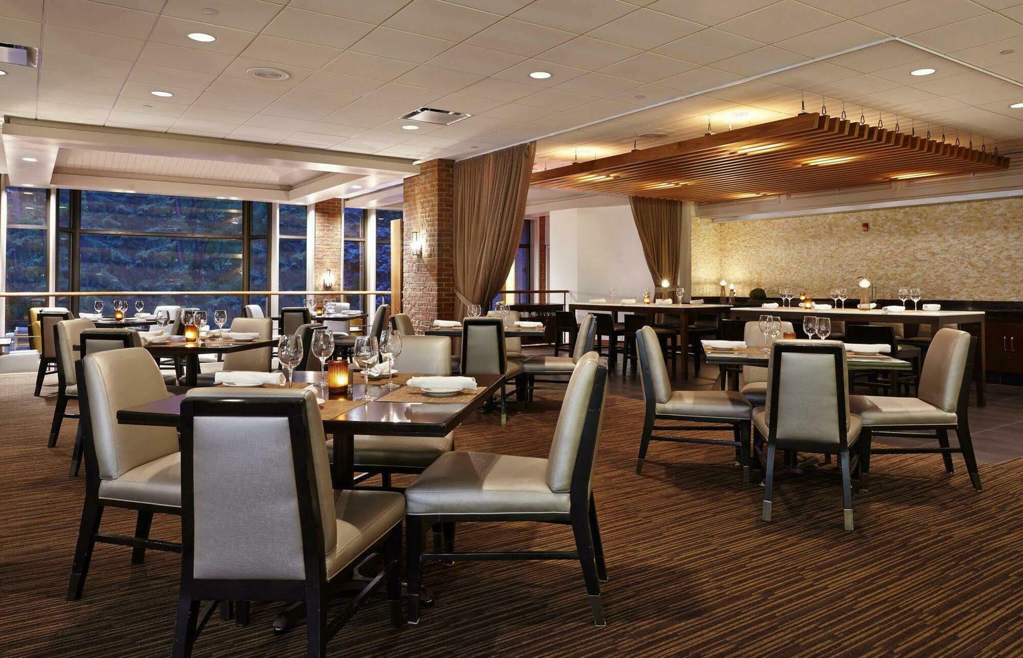 Rye Brook Hilton Westchester מראה חיצוני תמונה